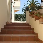 Latin Lägenhetshotell 3*